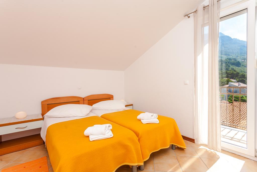 Guest House Davor Tomas Brela Exterior photo